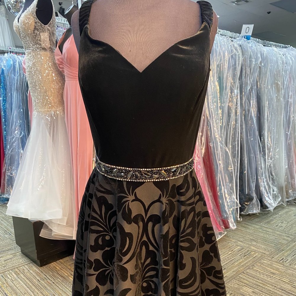 JOLENE BLACK SHORT DRESS